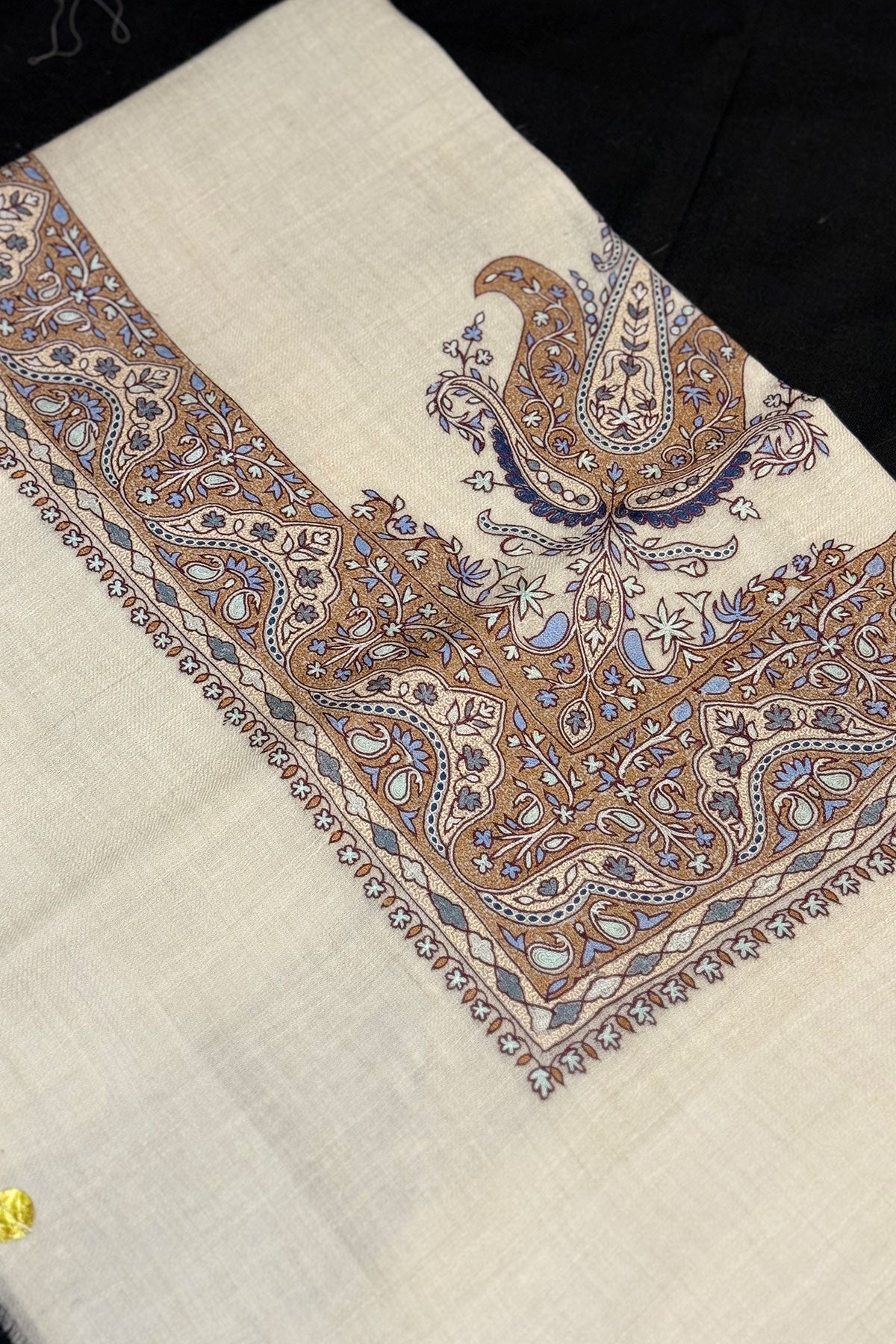 HAND EMBROIDERED PASHMINA SHAWL