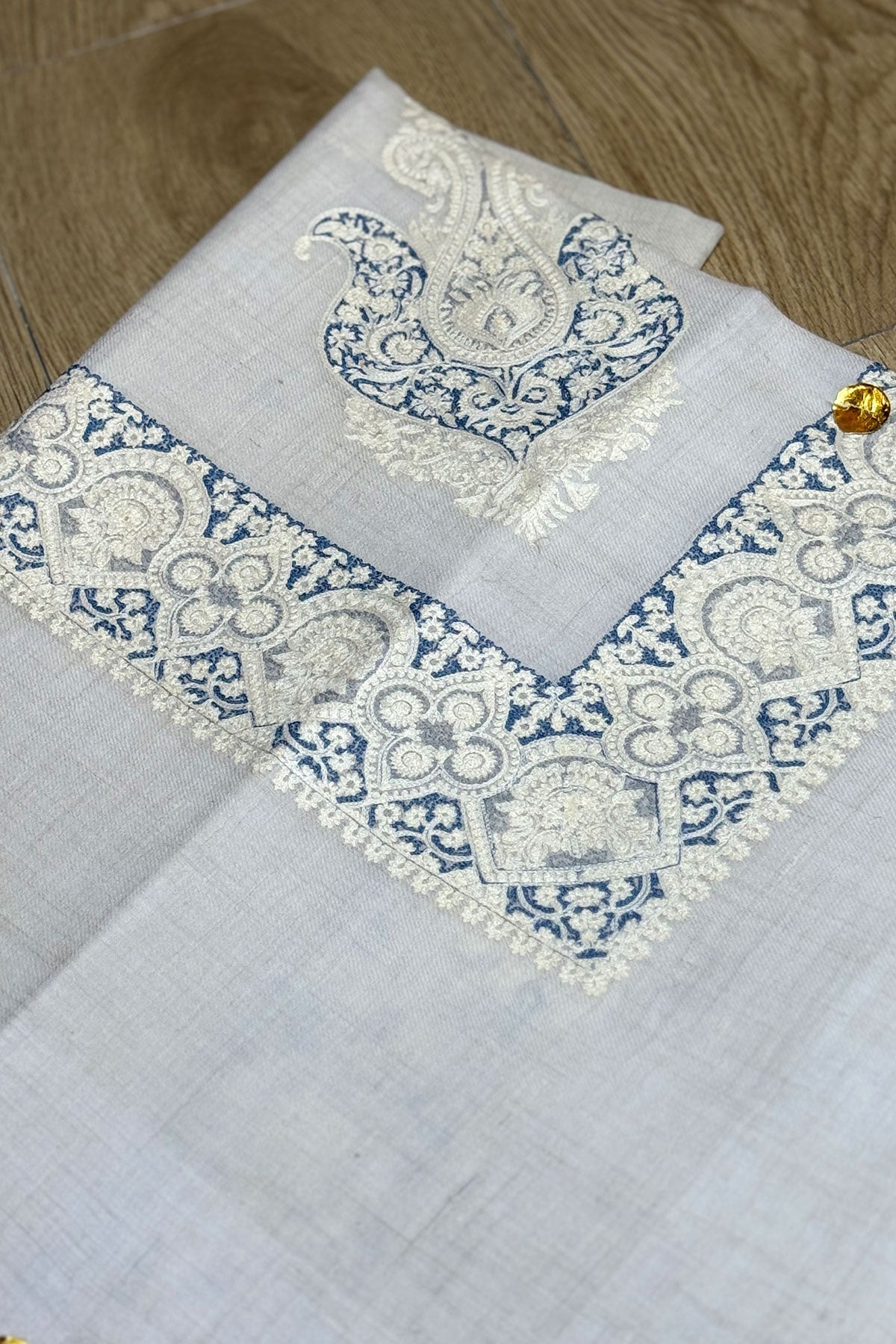 HOOK EMBROIDERED PASHMINA SHAWL