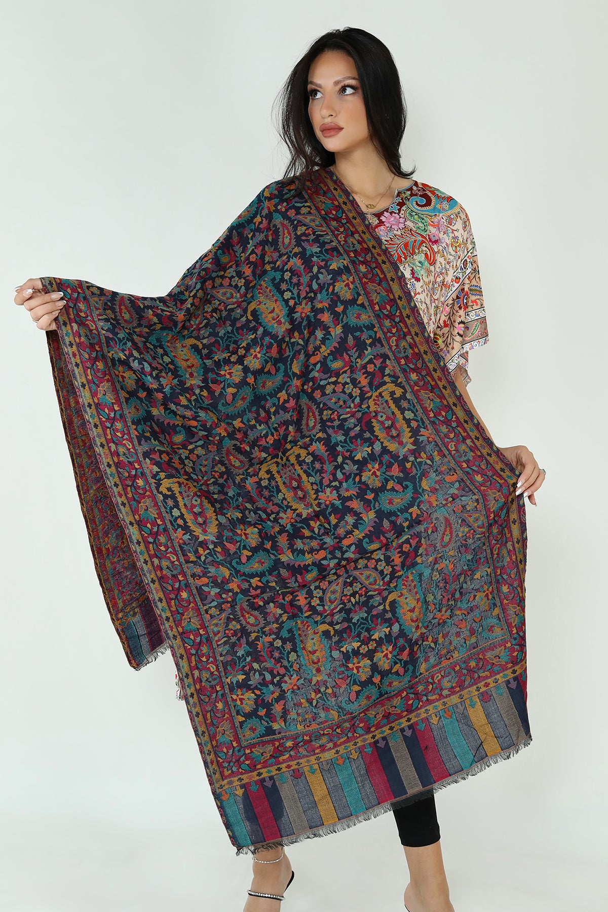 Kani Ladies Wear Stole