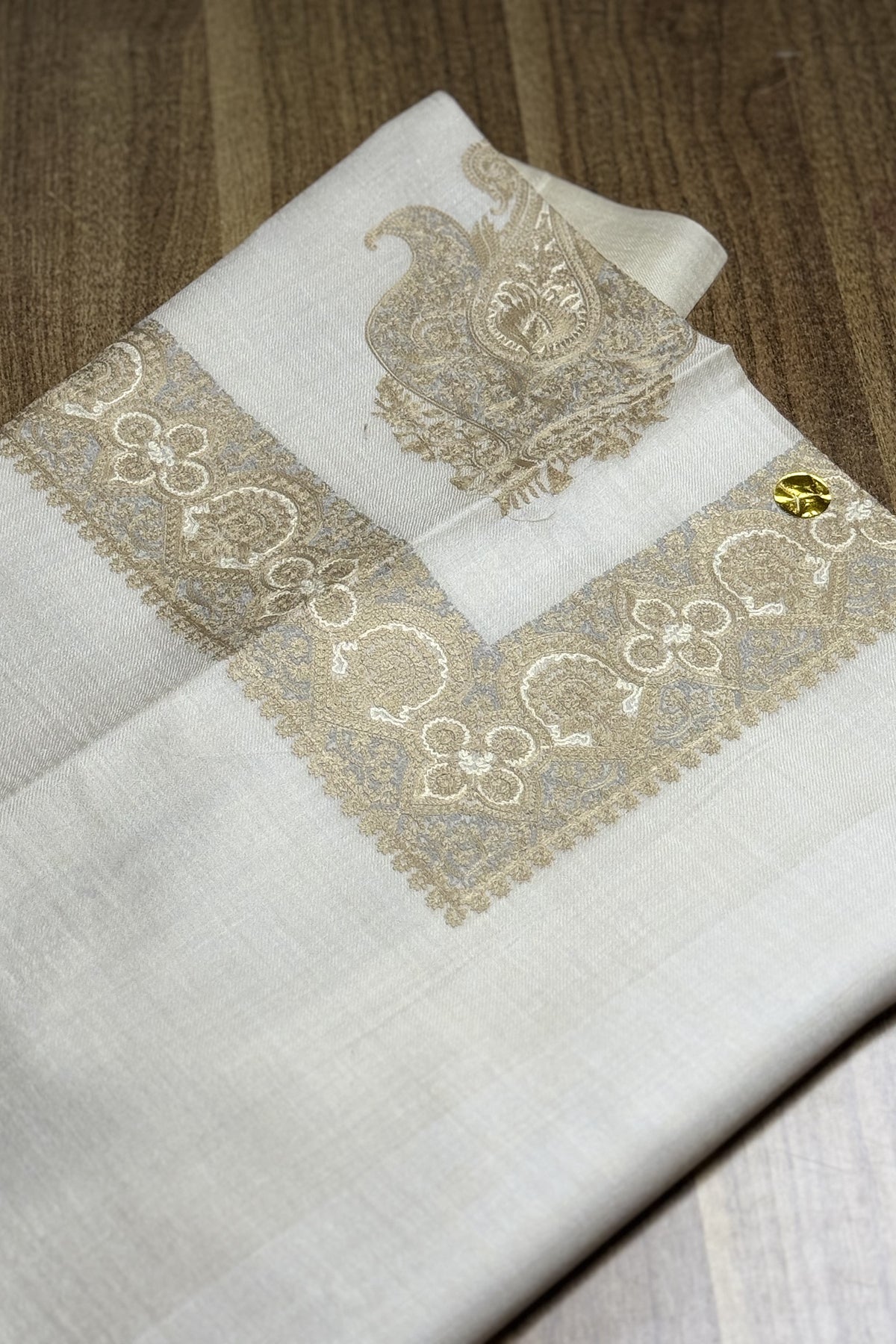 شال من صوف الميرينو