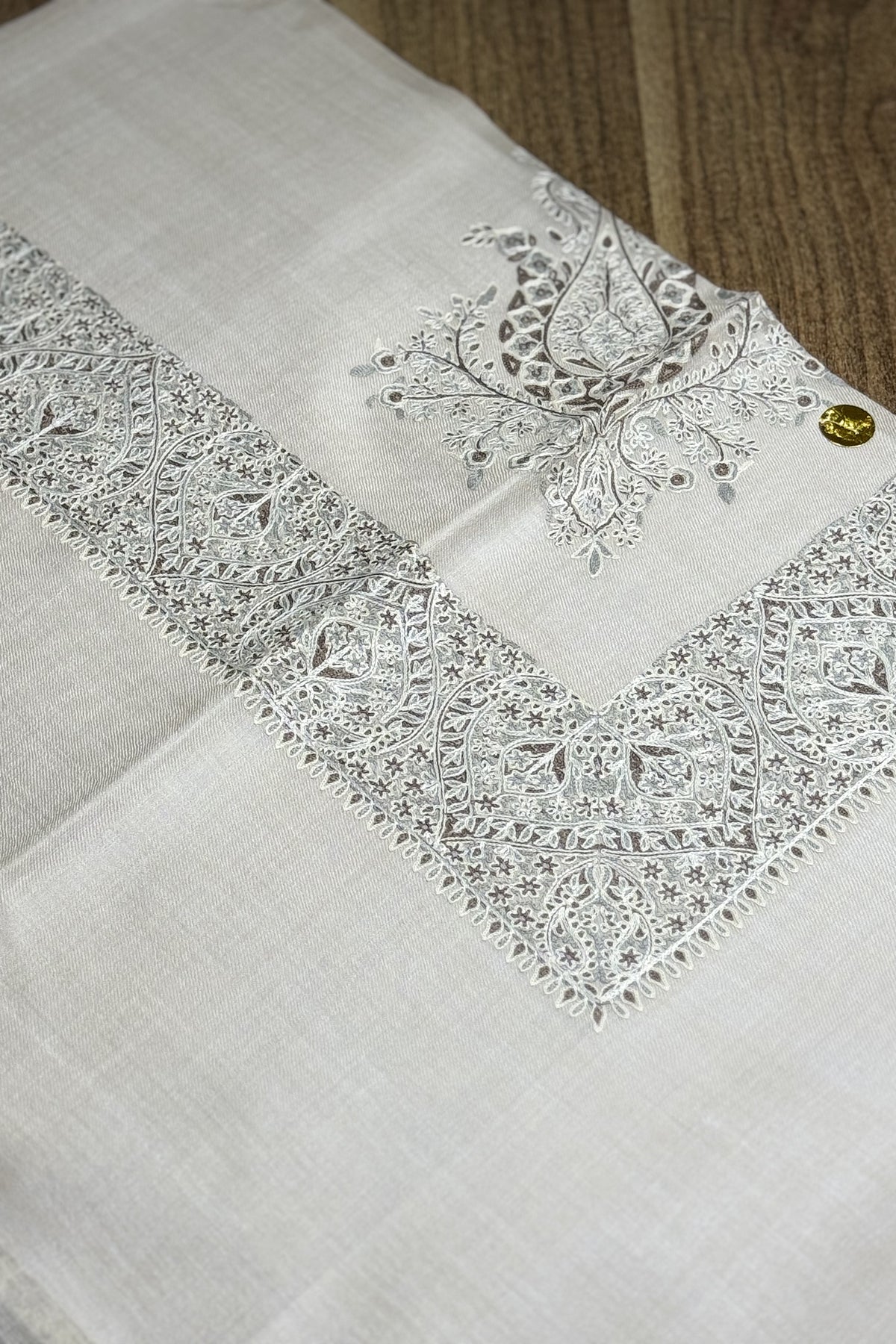 شال من صوف الميرينو