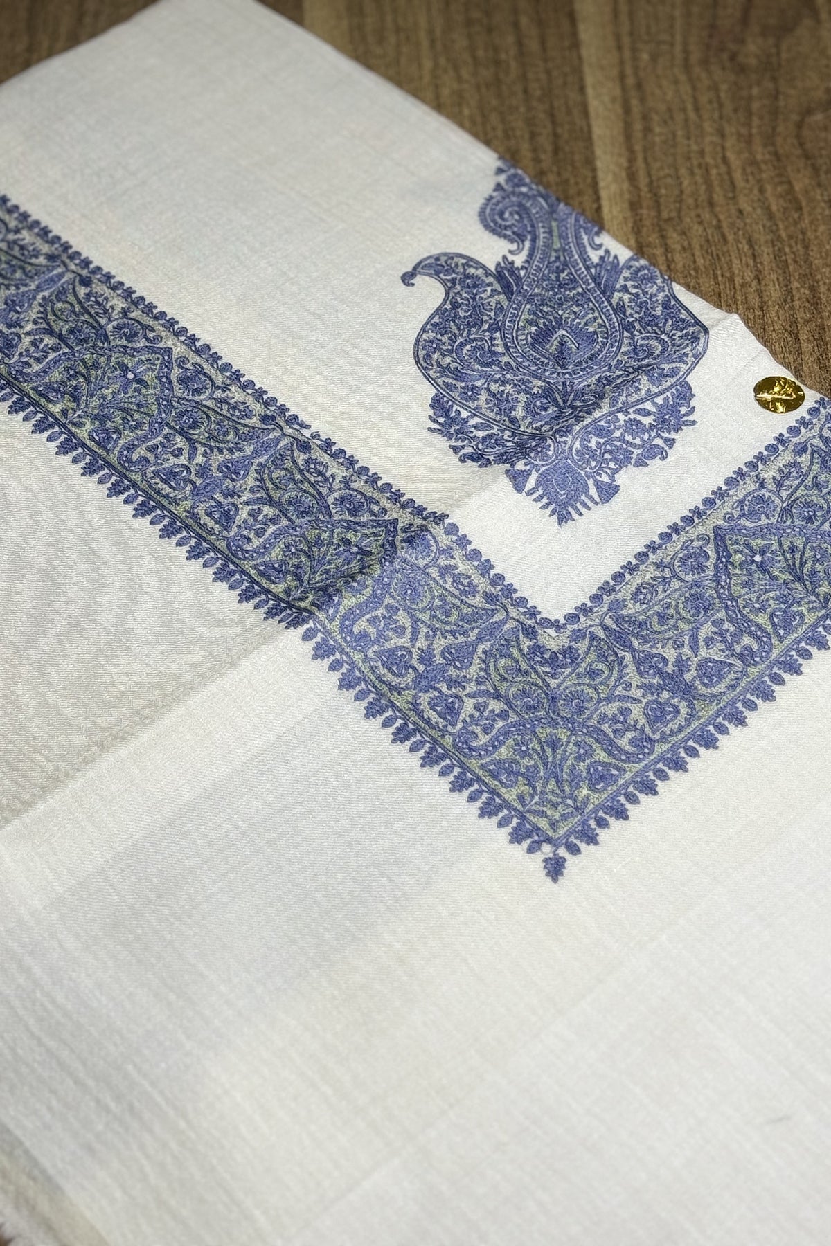 شال من صوف الميرينو