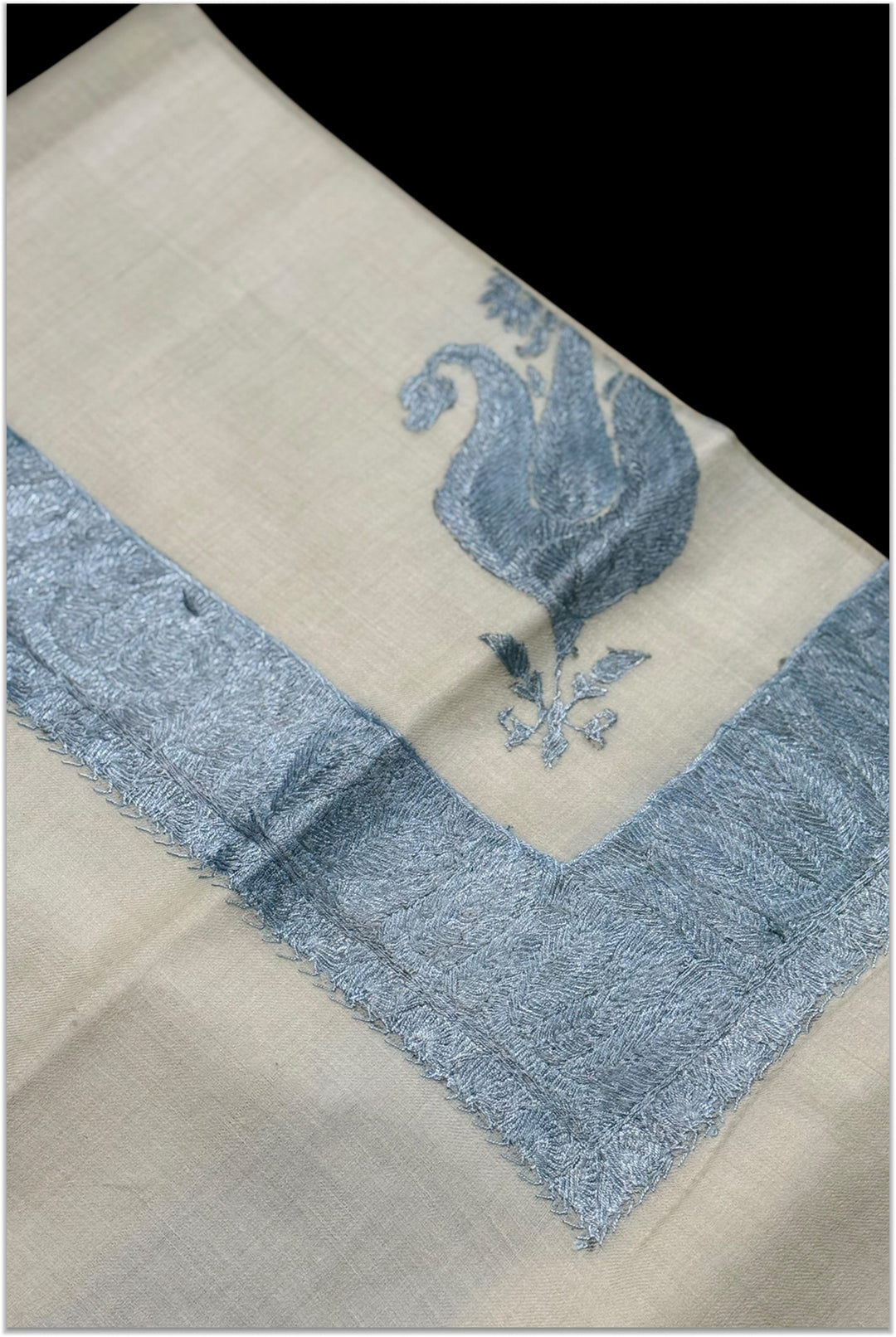 CLASSIC PASHMINA SHAWL