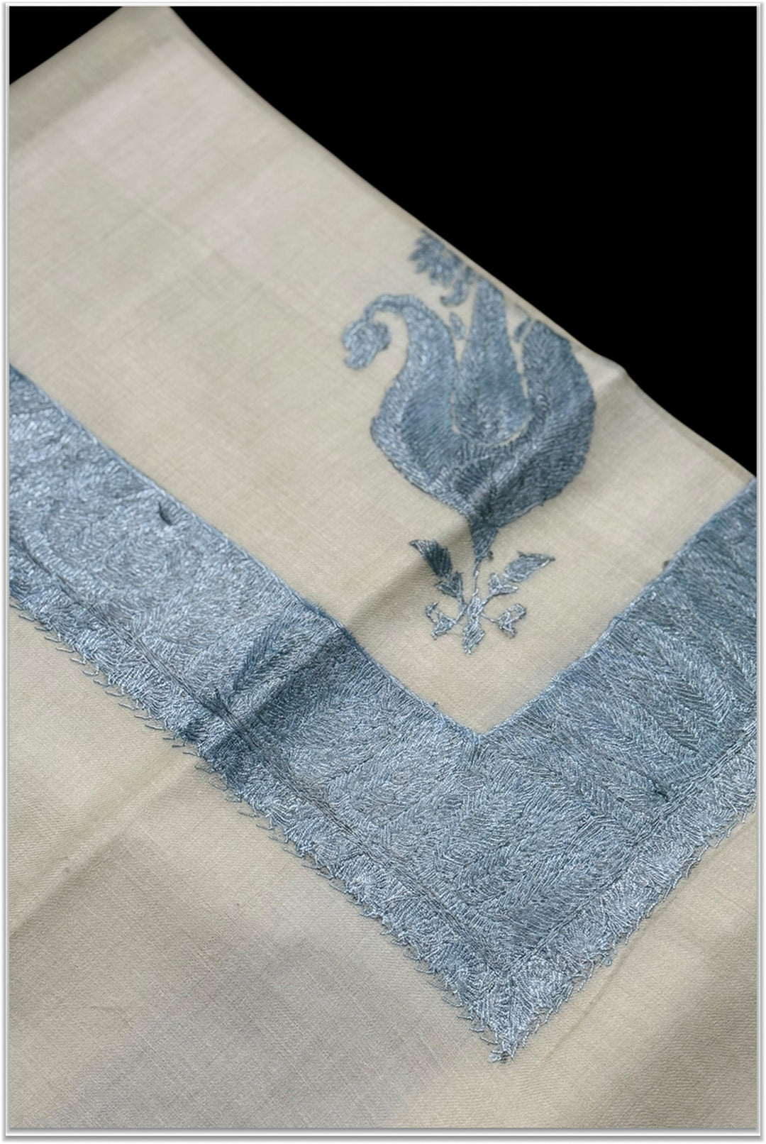 CLASSIC PASHMINA SHAWL