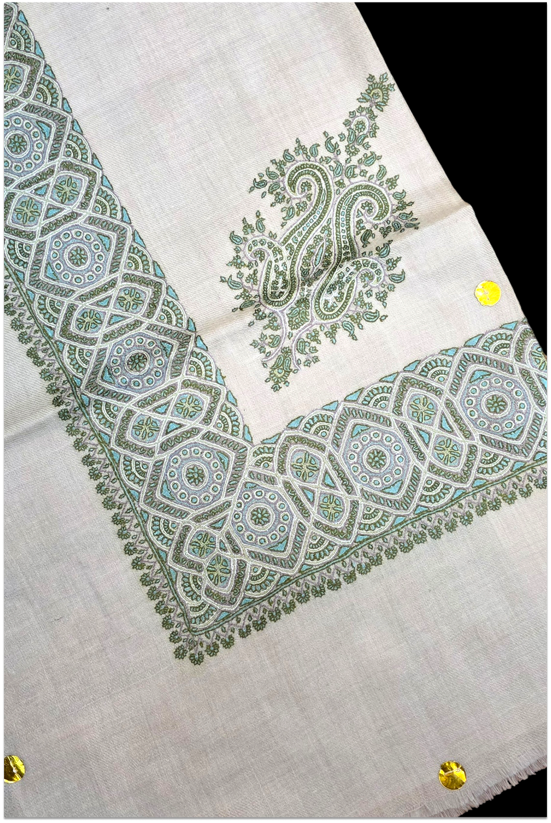 Beaufort – Belgium Toosh Luxury Shawl