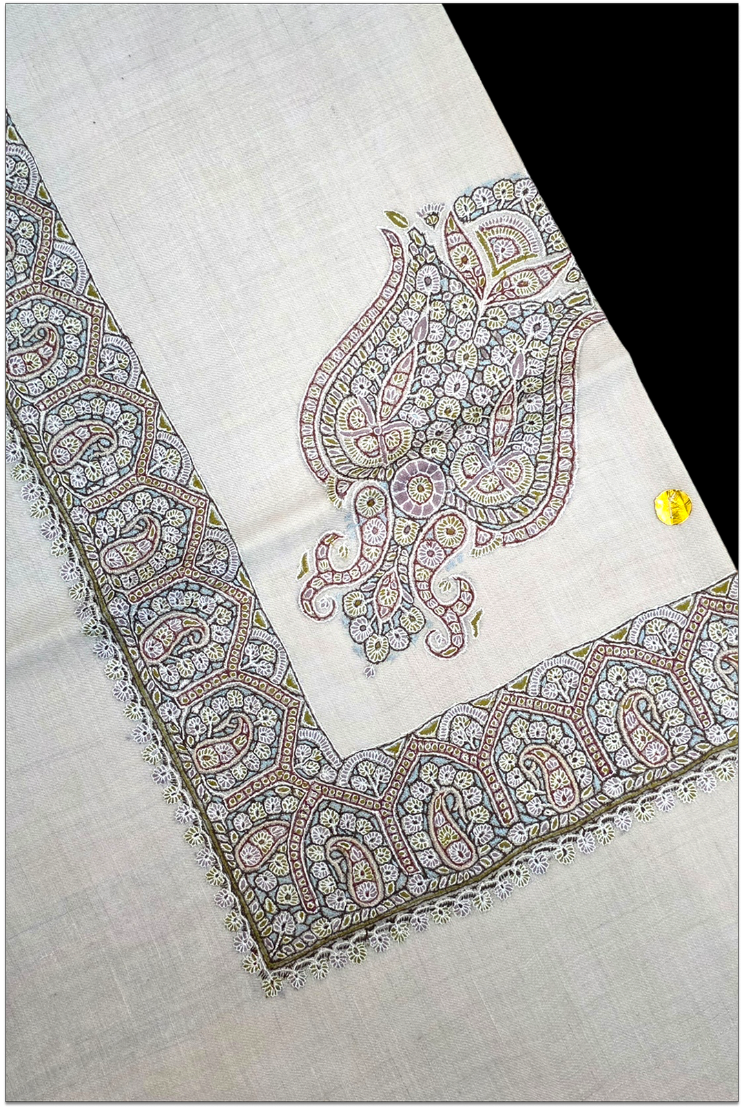 Bastien – Belgium Toosh Luxury Shawl