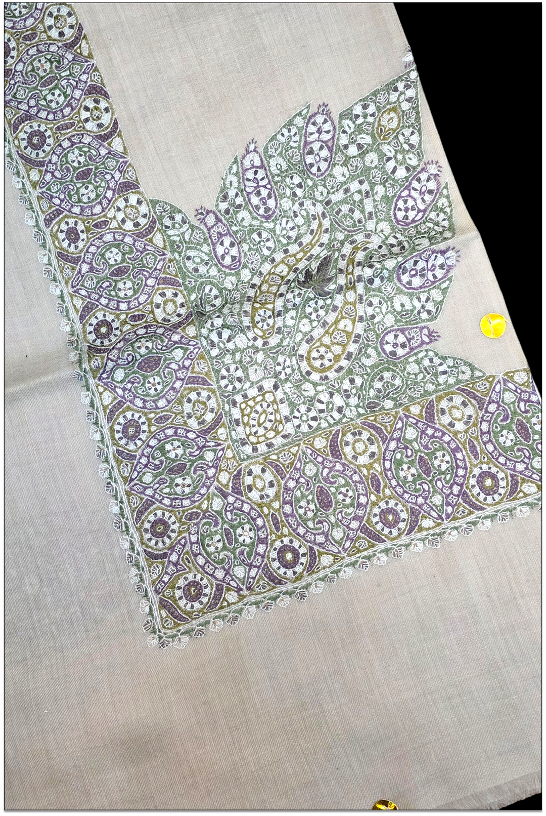 Octave – Belgium Toosh Luxury Shawl