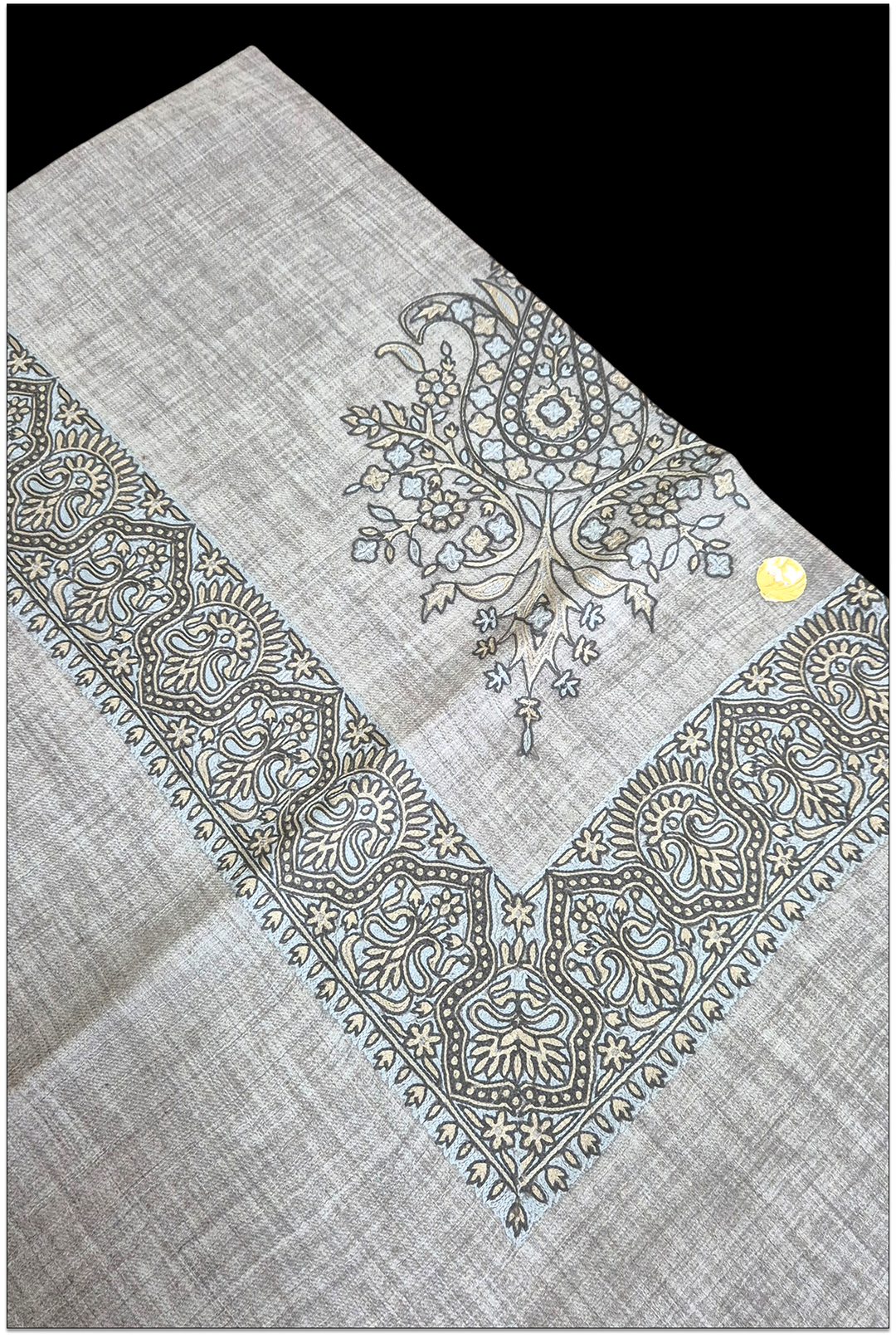 Nayel — Pashmina Hook Embroidered Shawl