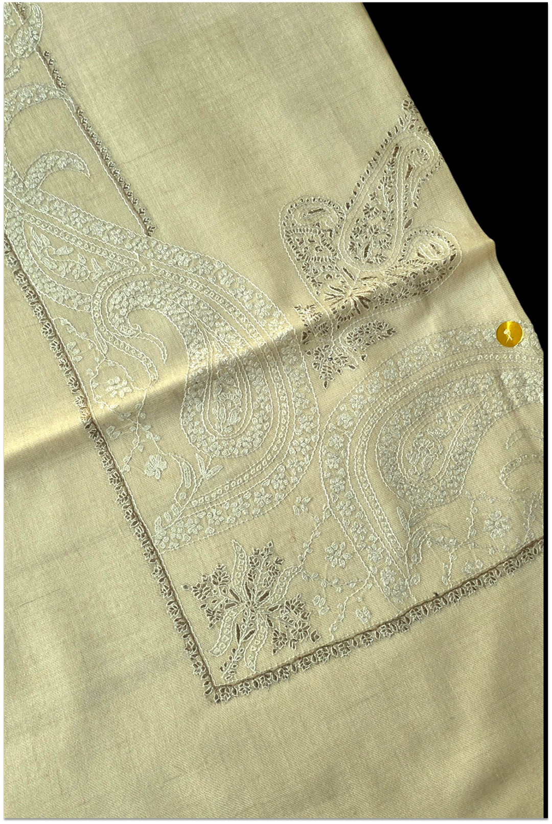 Élysée – Ivory Paisley Pashmina Shawl